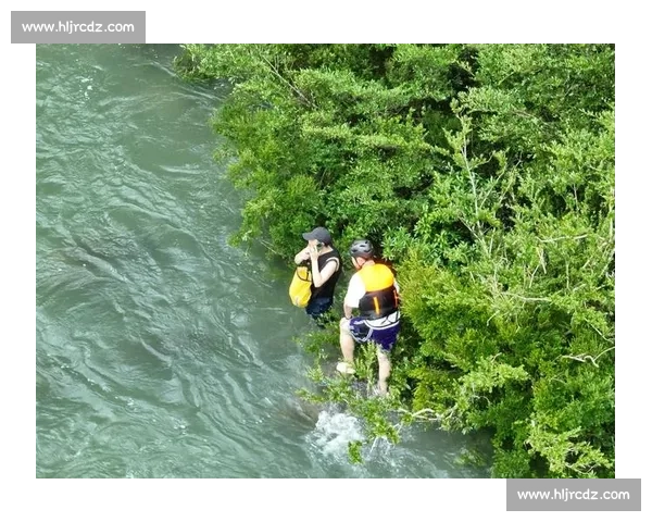 致命沸腾线！救生衣无效，专家紧急提醒夏季远离滚水坝